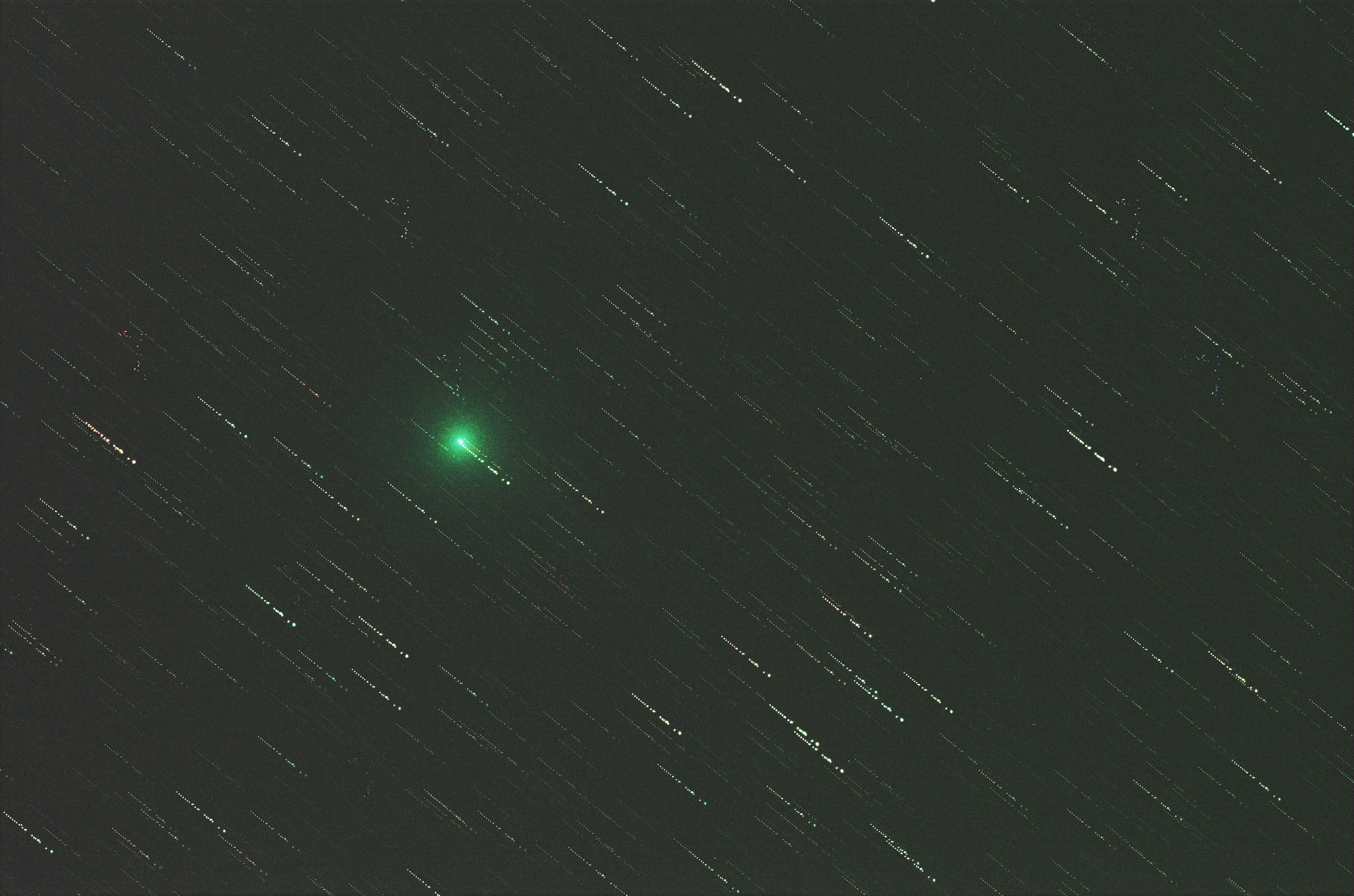 Comet C/2025 R2 (SWAN)